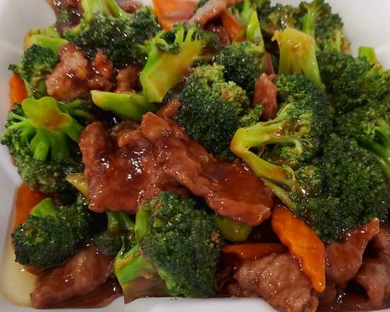 Order Beef and Broccoli food online from China Buffet store, Walla Walla on bringmethat.com