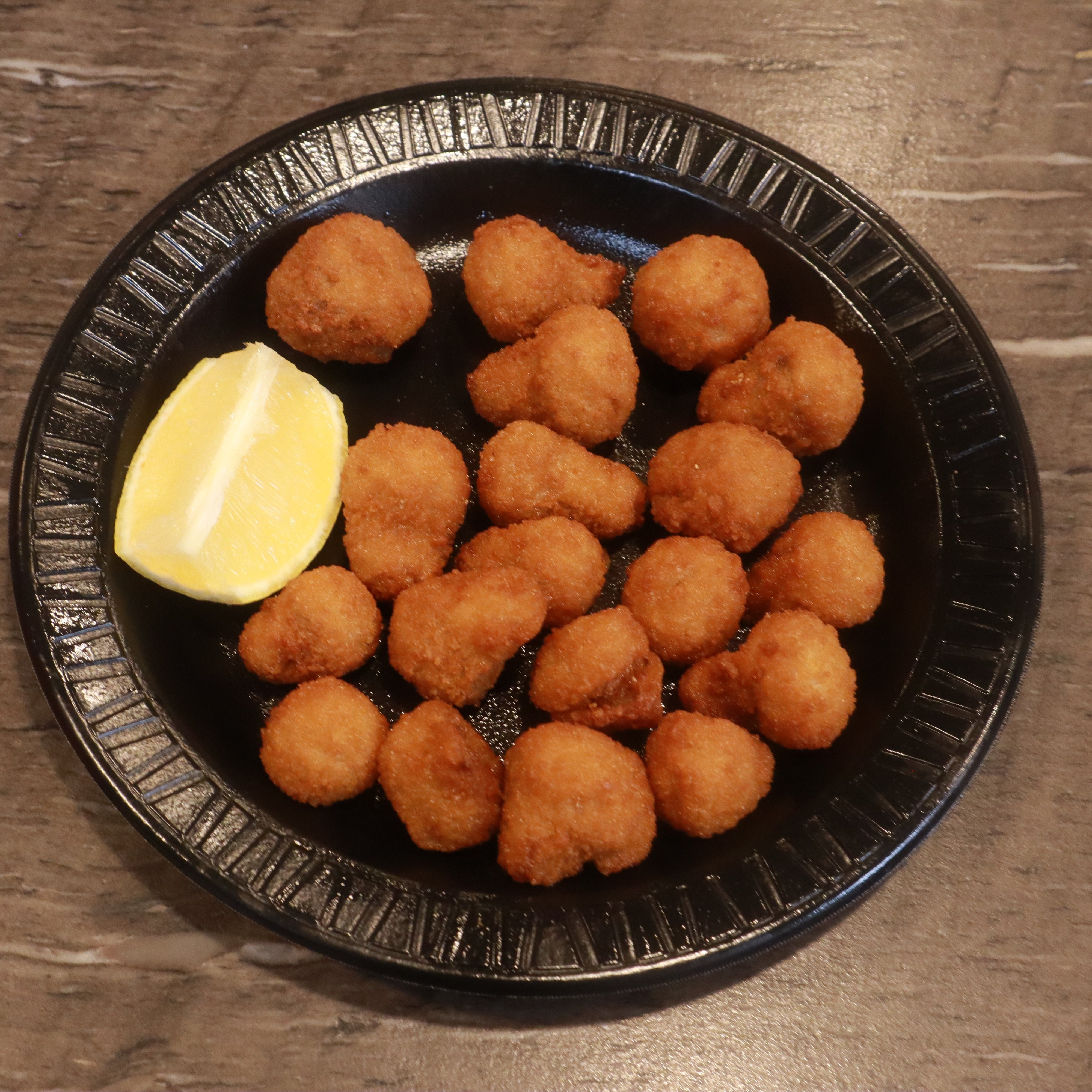 Order Breaded Mushrooms food online from Tom And Jerry store, Rockford on bringmethat.com