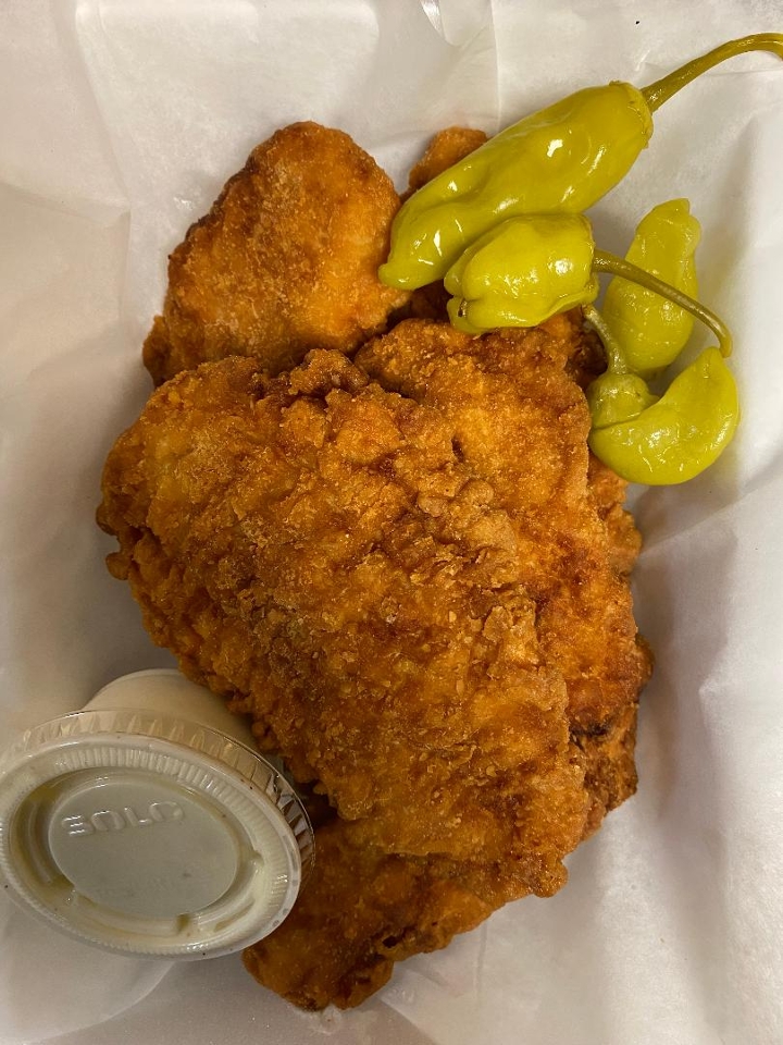Order Chicken Tenders Appetizer food online from La Fresh Mediterranean Grill store, Plymouth on bringmethat.com