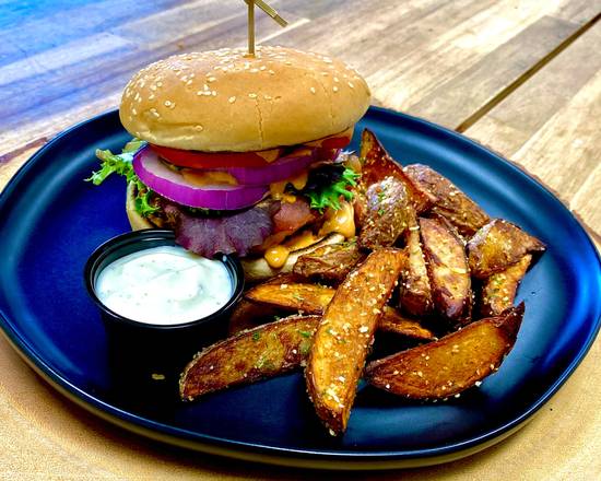 Order American Bacon Burger food online from Arizo Bar And Grill store, Tempe on bringmethat.com