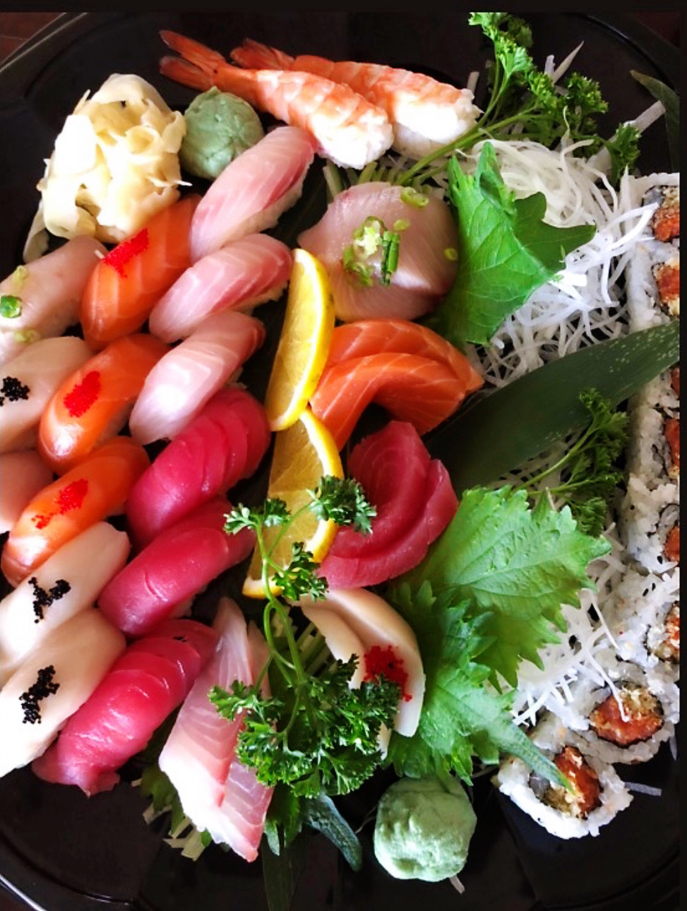 Order Sushi and Sashimi Combo for 2 food online from Sushi8 store, Santa Fe on bringmethat.com