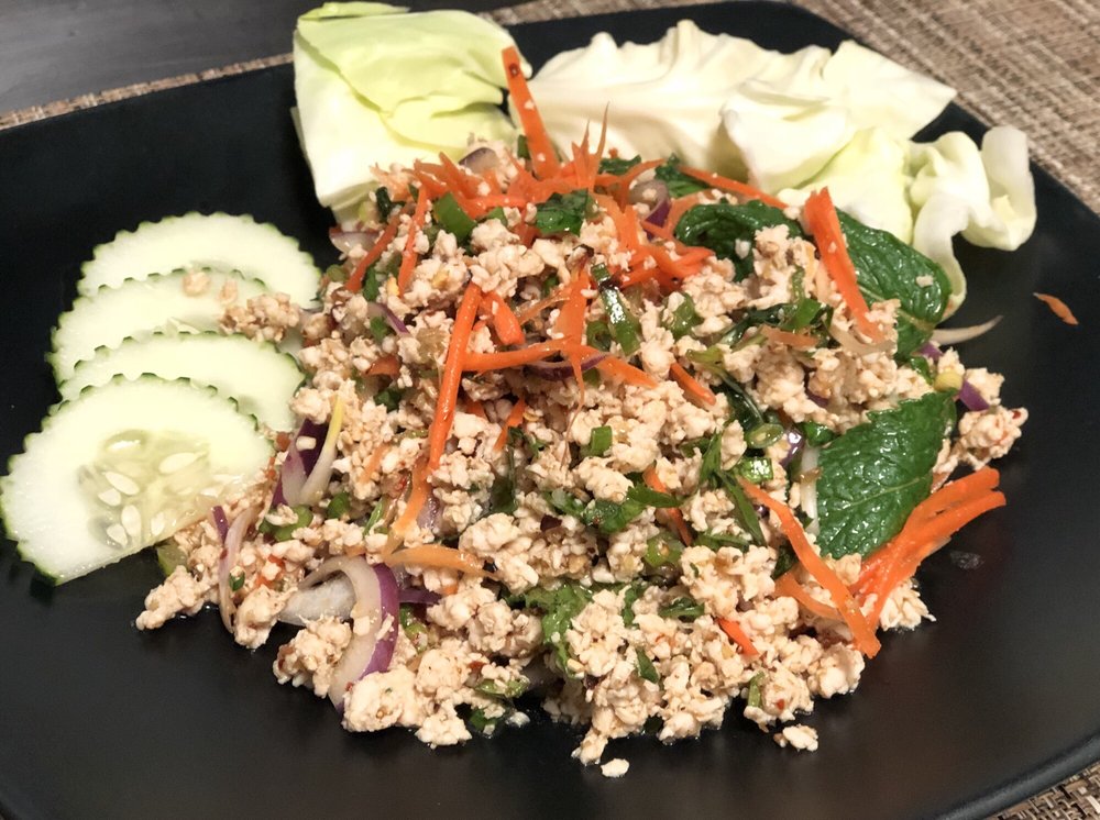 Order Y6. Chicken Larb Salad food online from Baan Thai Restaurant store, Las Vegas on bringmethat.com