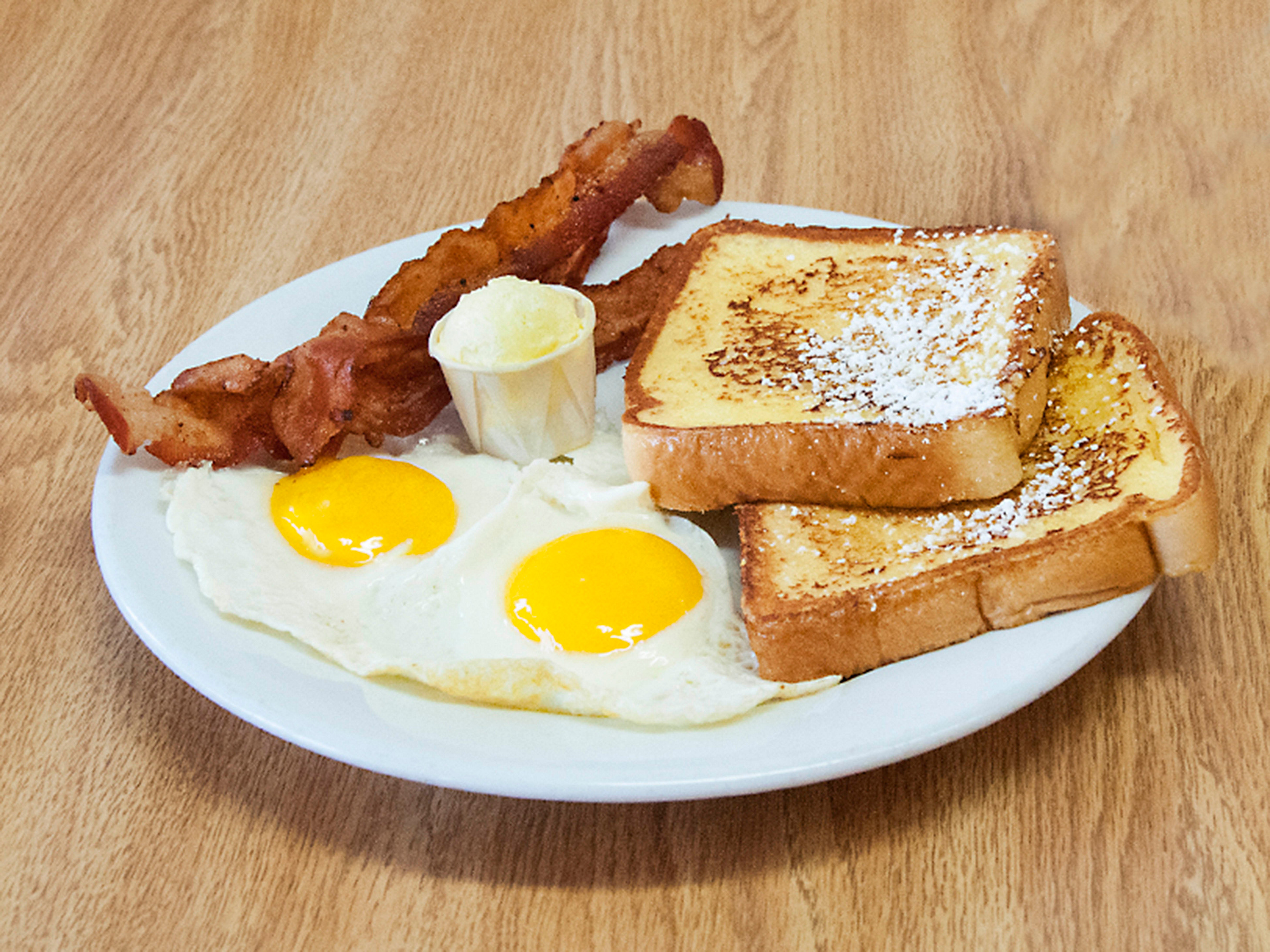 Order French Toast food online from Egg House Cafe store, Minneapolis on bringmethat.com