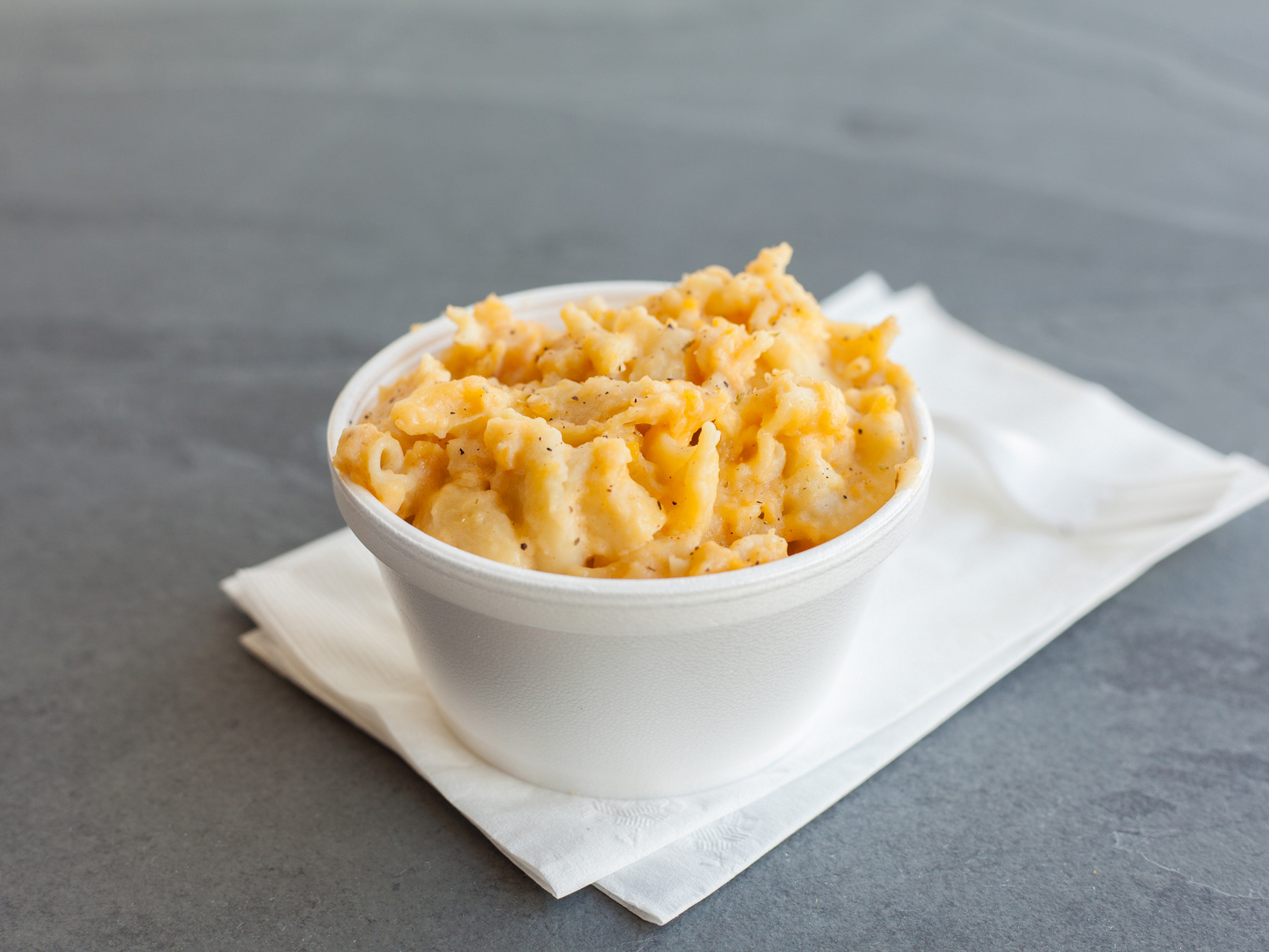 Order Mac and Cheese food online from Big Daddy Kickin Chicken store, Inglewood on bringmethat.com