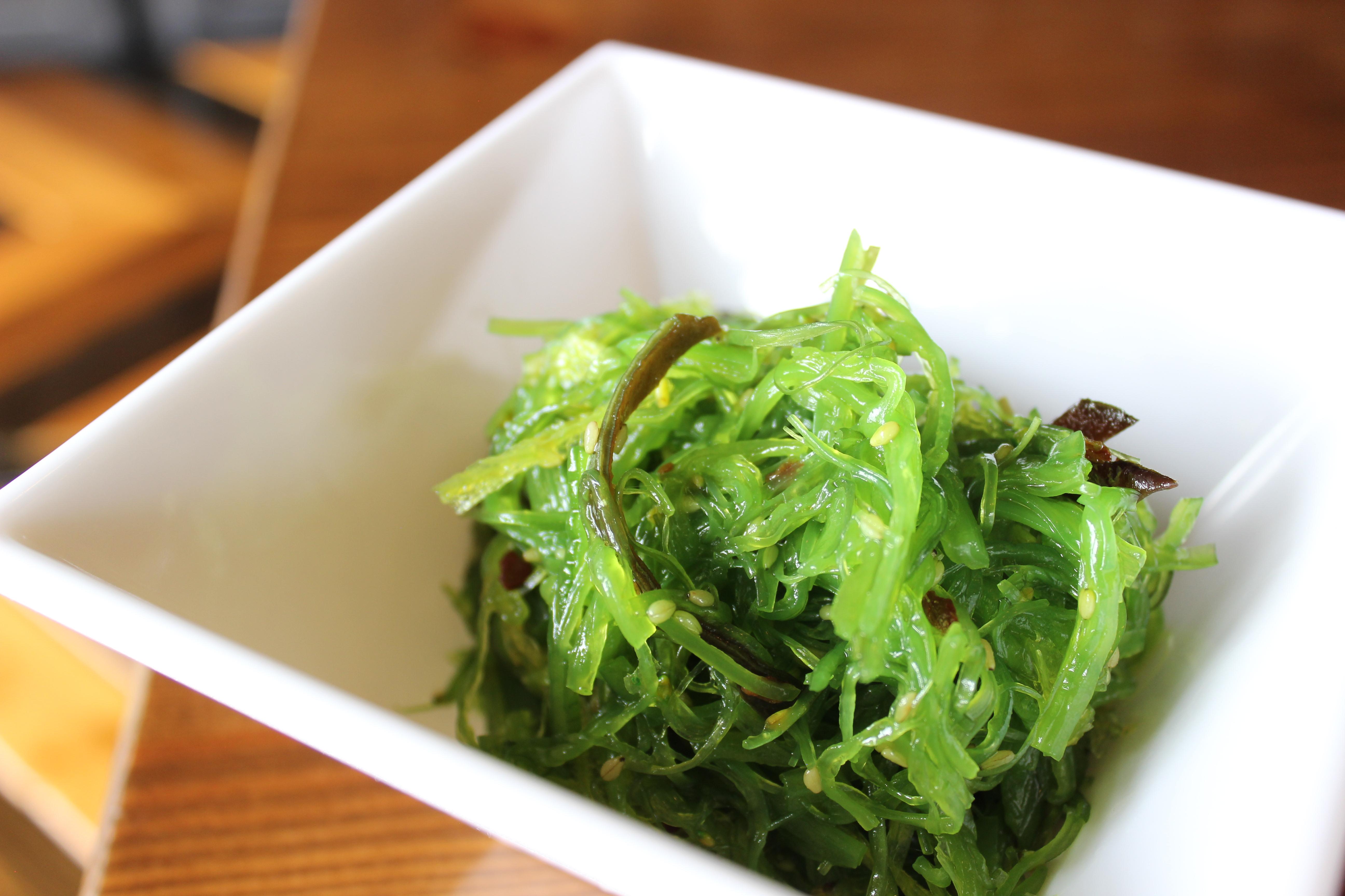 Order Seaweed Salad food online from Zen Curry store, San Diego on bringmethat.com