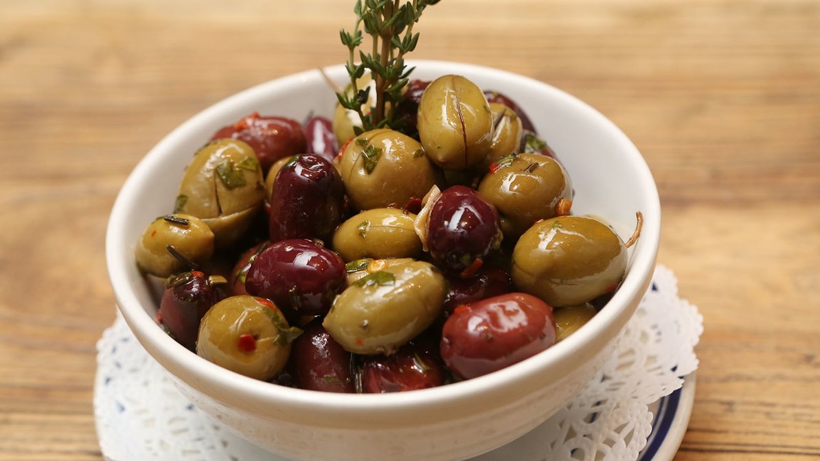 Order Mixed Mediterranean Olives food online from Blue Seafood Bar store, New York on bringmethat.com
