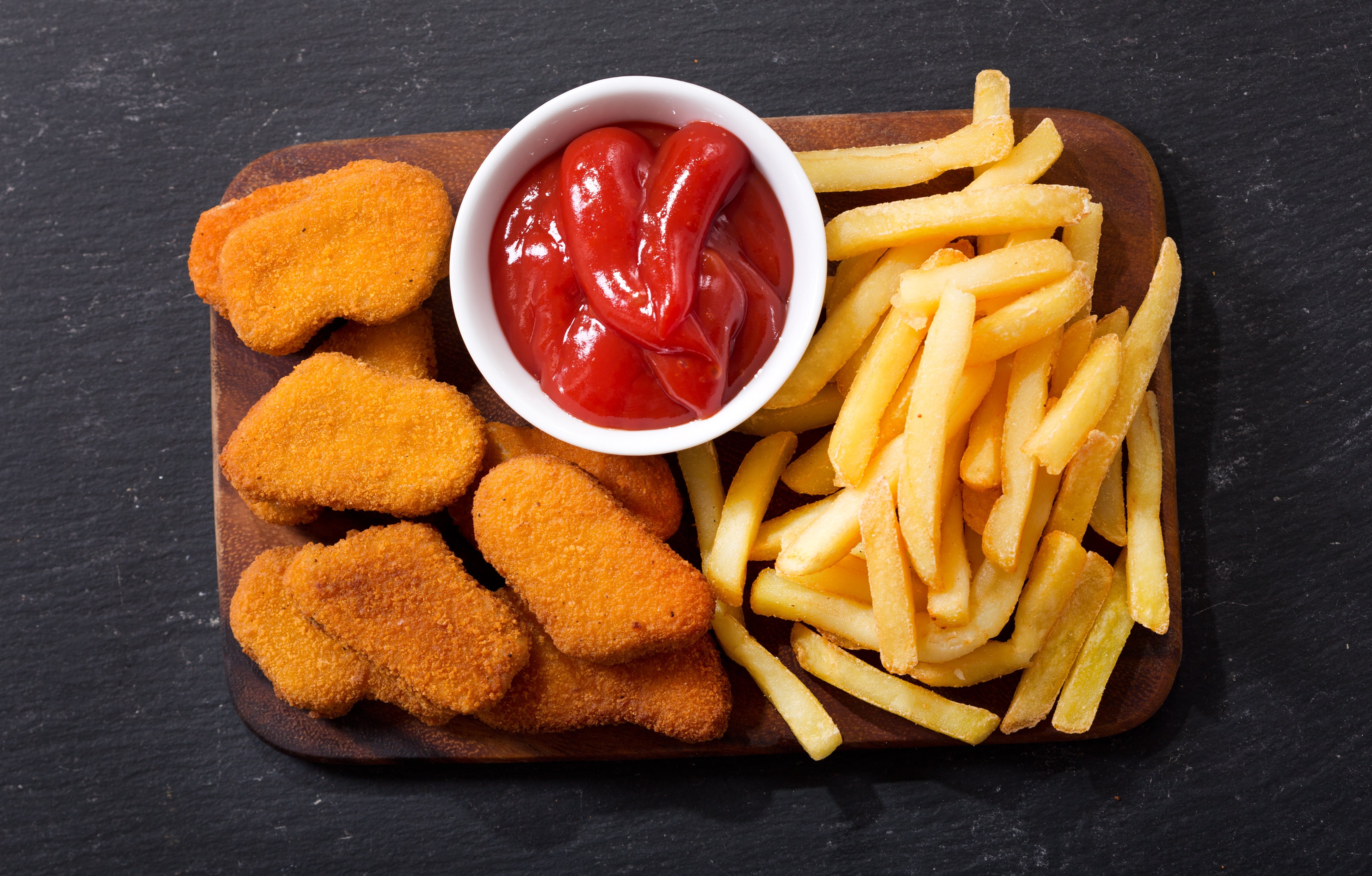 Order Chicken Nuggets & French Fries - 6 Pieces food online from Papa Pizza Pie store, Fullerton on bringmethat.com