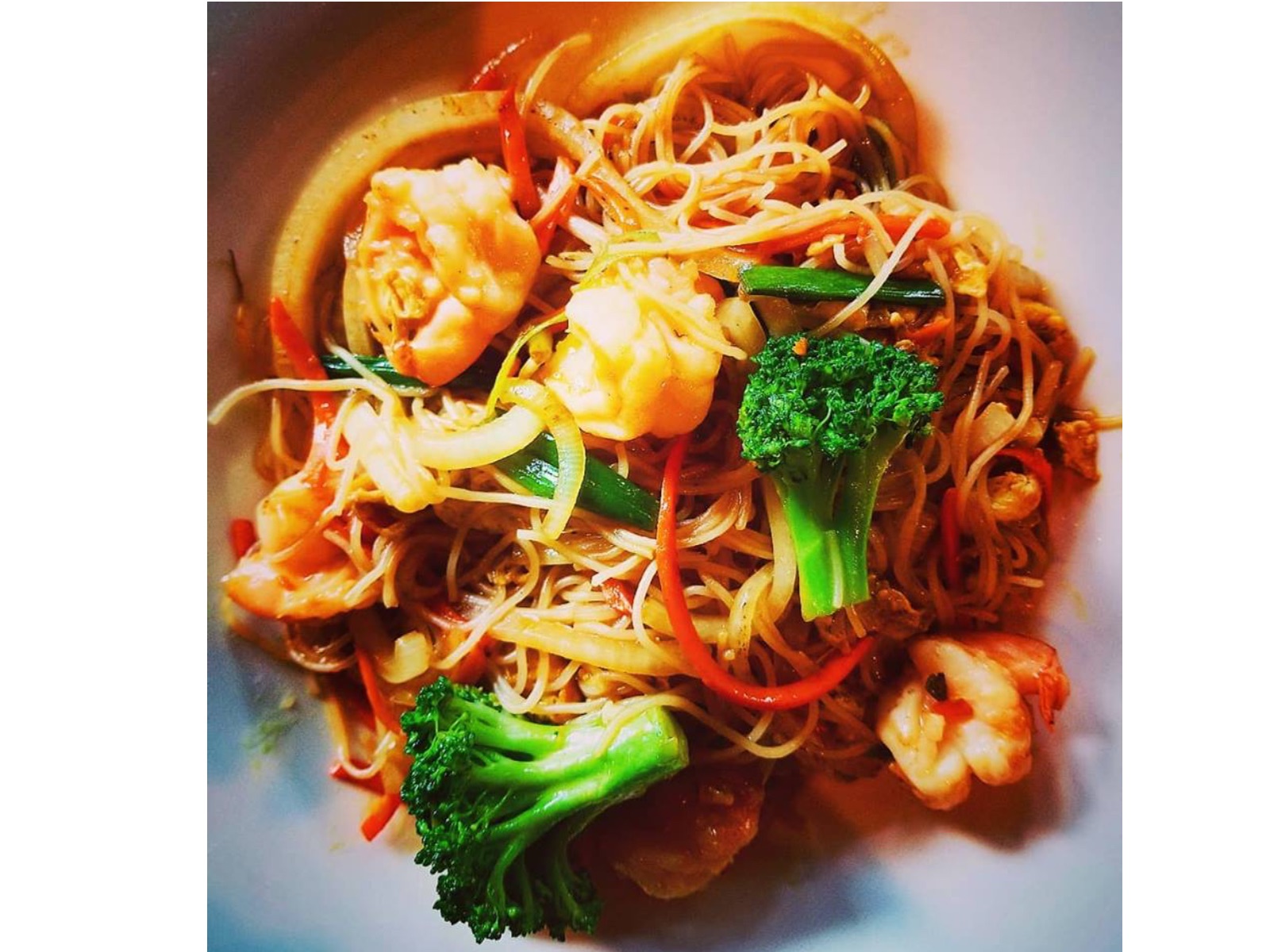 Order Singapore Rice Stick Noodles food online from David's Dumpling & Noodle Bar store, Raleigh on bringmethat.com