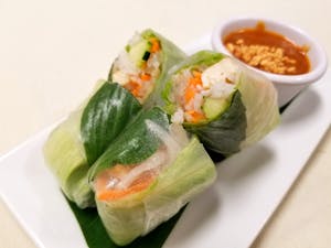 Order 7. Fresh Summer Rolls food online from Siam Elephants Restaurant store, Elmira on bringmethat.com