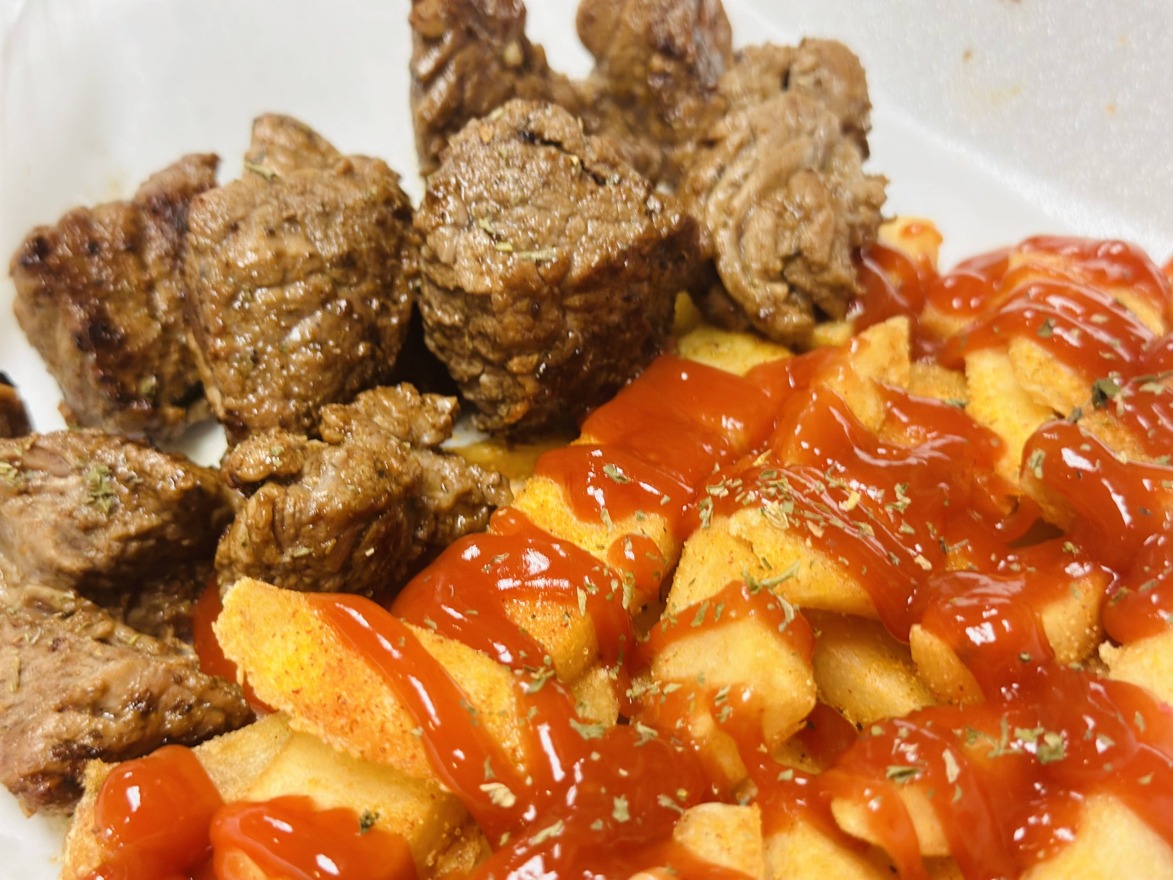 Order Steak Tips food online from Ode’s Diner store, Indianapolis on bringmethat.com
