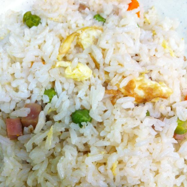 Order 5 White Fried Rice food online from Lia's Kitchen store, Lufkin on bringmethat.com