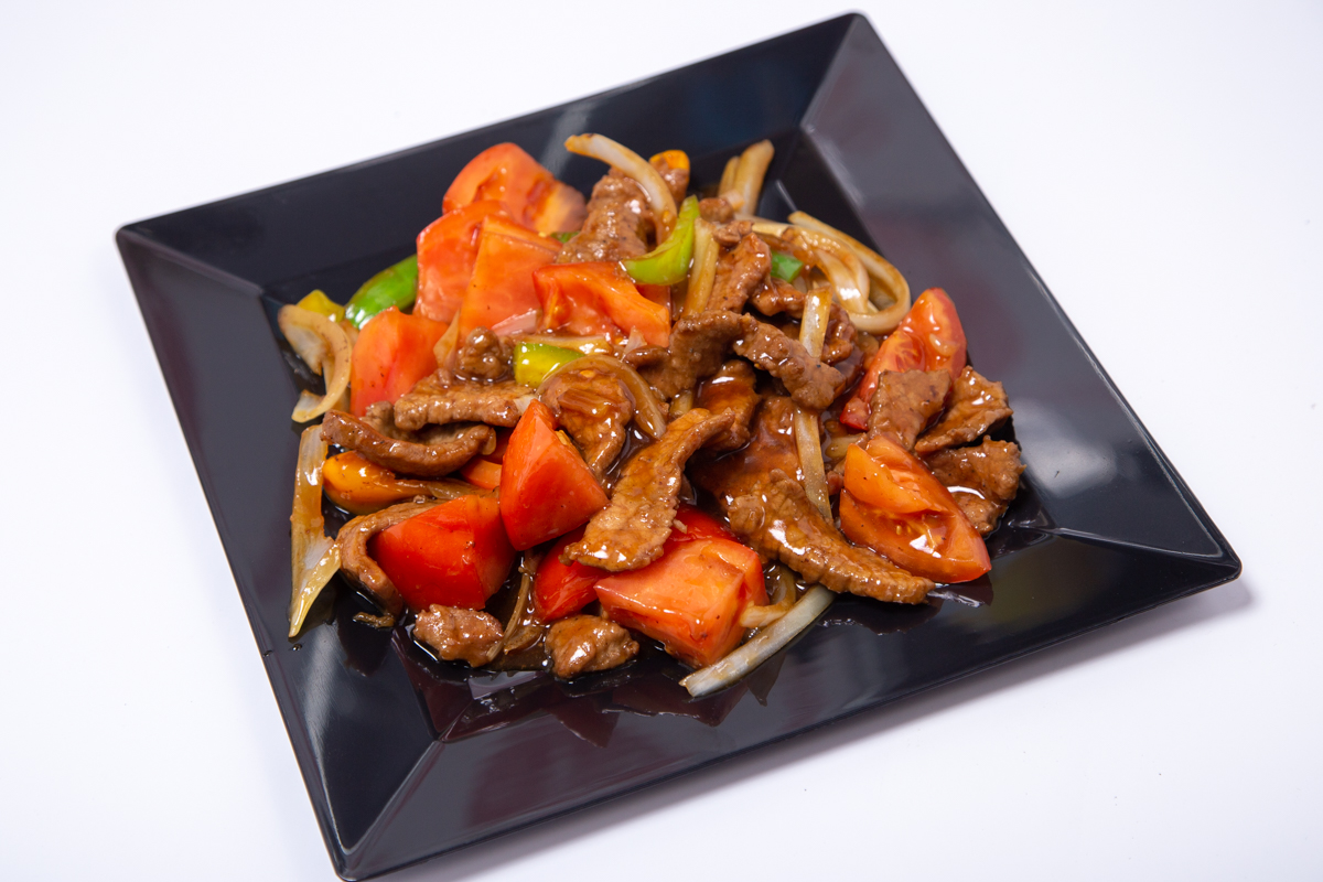 Order Beef Tomato & Pepper food online from Mings Garden store, San Jose on bringmethat.com