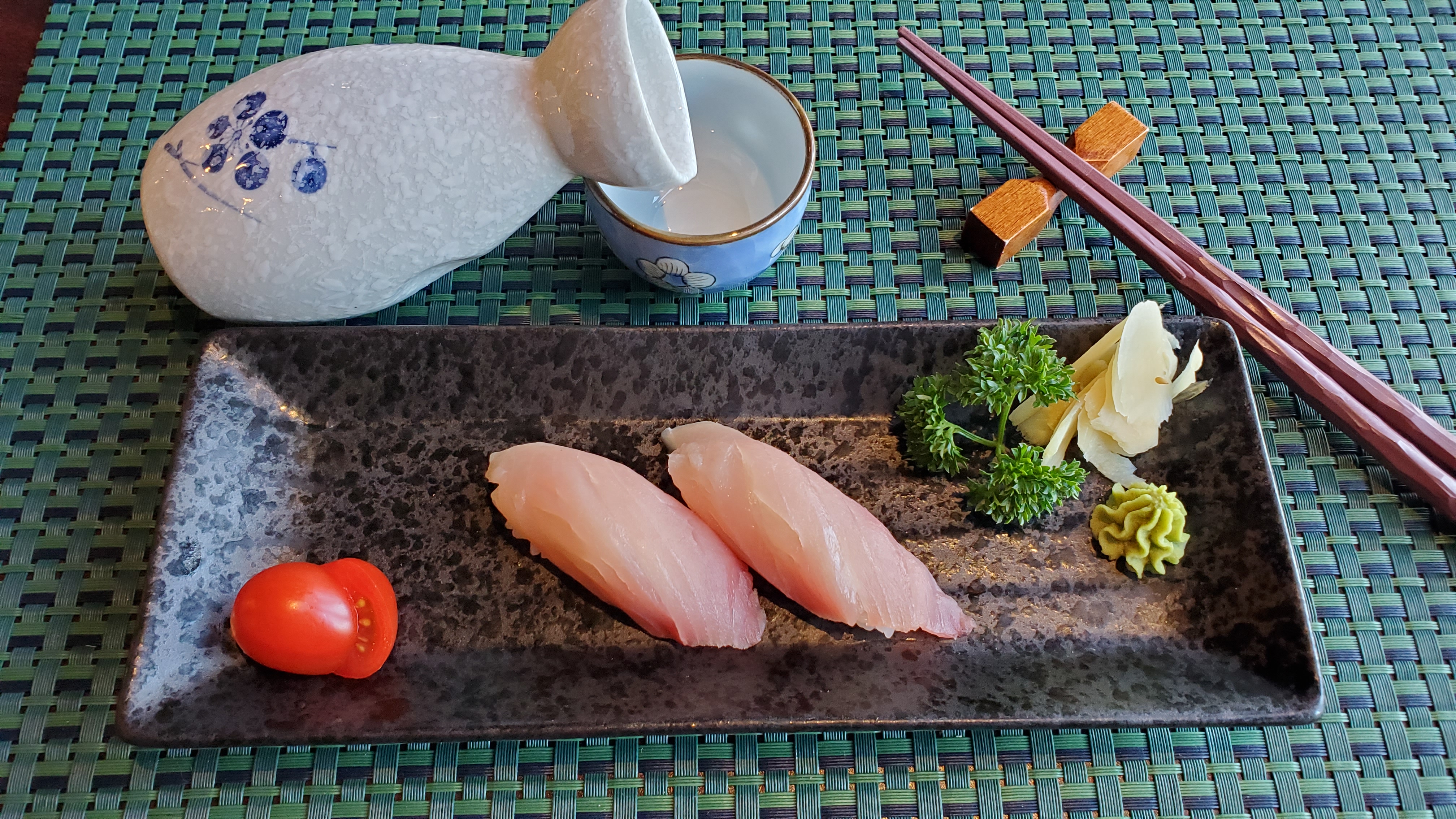 Order Hamachi / Yellowtail food online from Tsui Sushi Bar store, Seattle on bringmethat.com