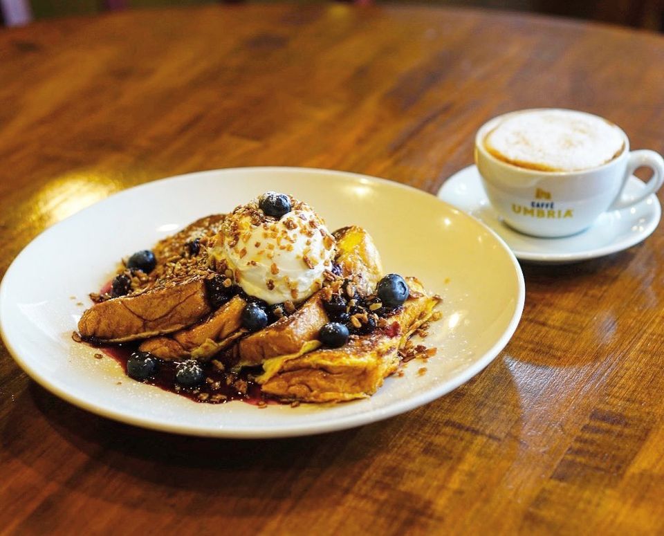 Order Blueberry Crunch French Toast food online from Savoury store, Bartlett on bringmethat.com