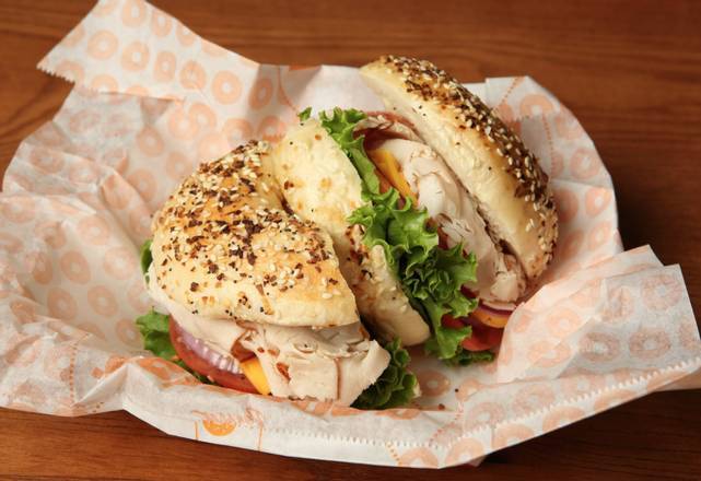 Order Regular Turkey Sandwich food online from Barry Bagels store, Toledo on bringmethat.com