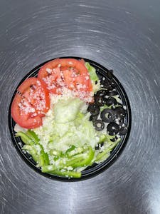 Order Green Salad food online from Big O Pizza store, Anaheim on bringmethat.com