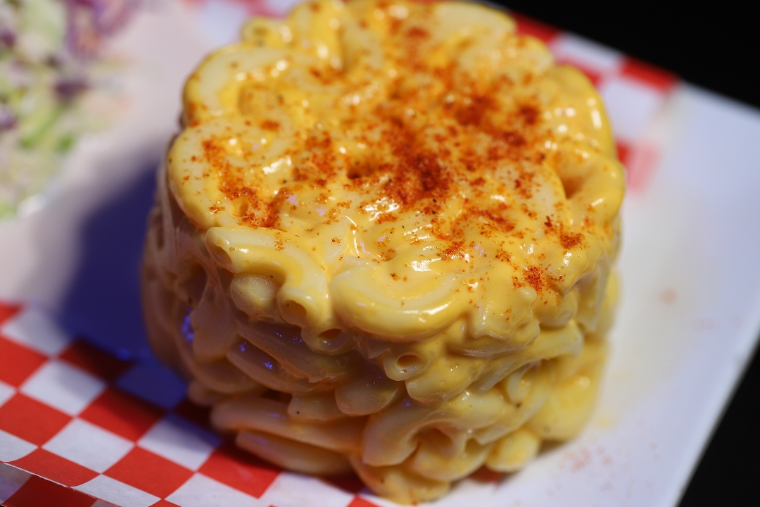 Order Mac & Cheese food online from Al Hot Chicken store, Los Angeles on bringmethat.com