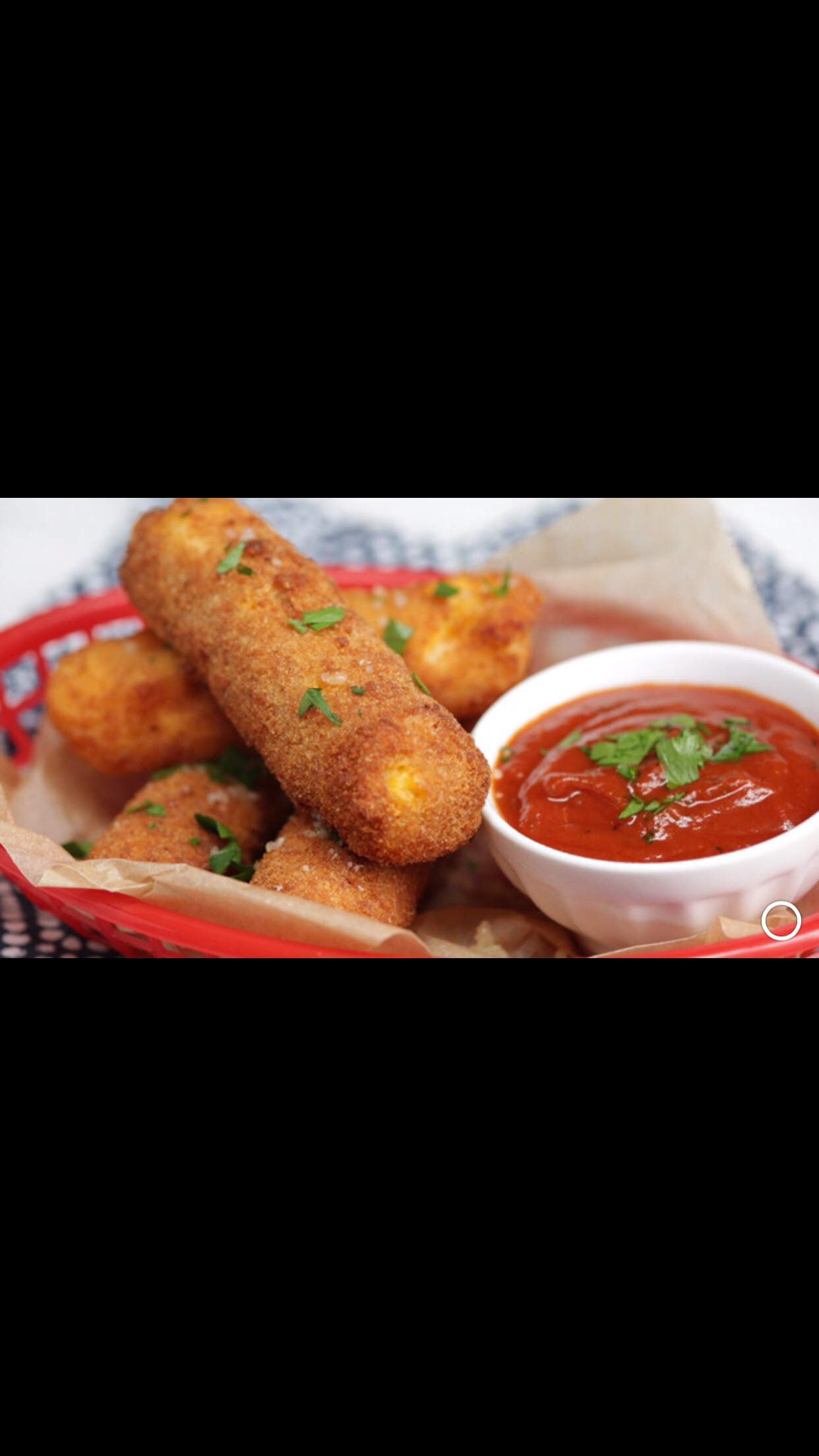 Order 4 pieces mozzarrella sticks food online from Little Italy Pizza store, New York on bringmethat.com
