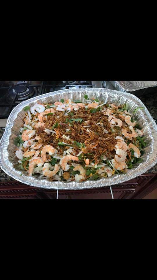 Order Pork & Shrimp salad- Goi Tom thit 77 food online from Tuyet Mai store, San Francisco on bringmethat.com