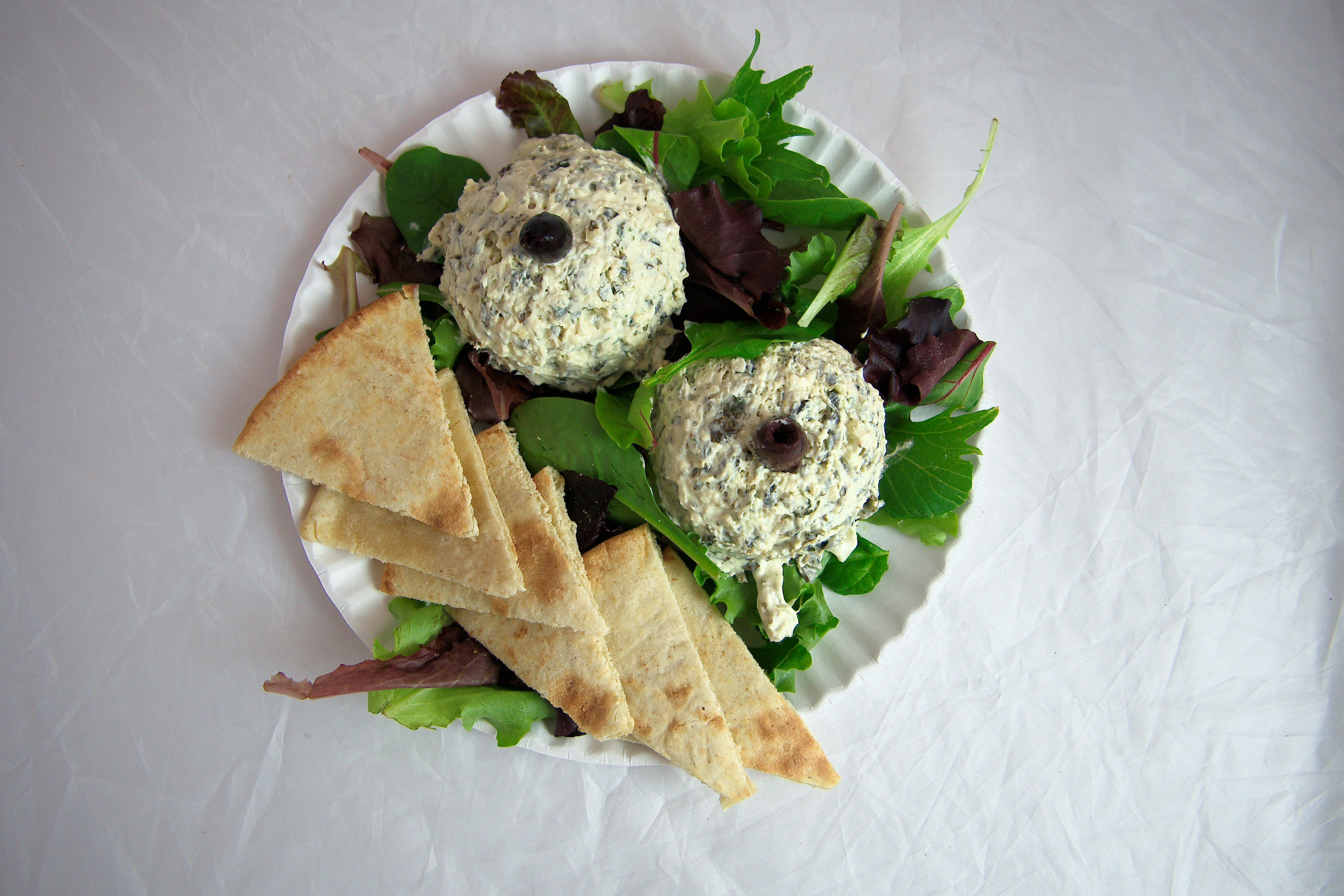 Order Spinach Dip - Appetizer food online from Pizza Pie Me store, Arlington on bringmethat.com