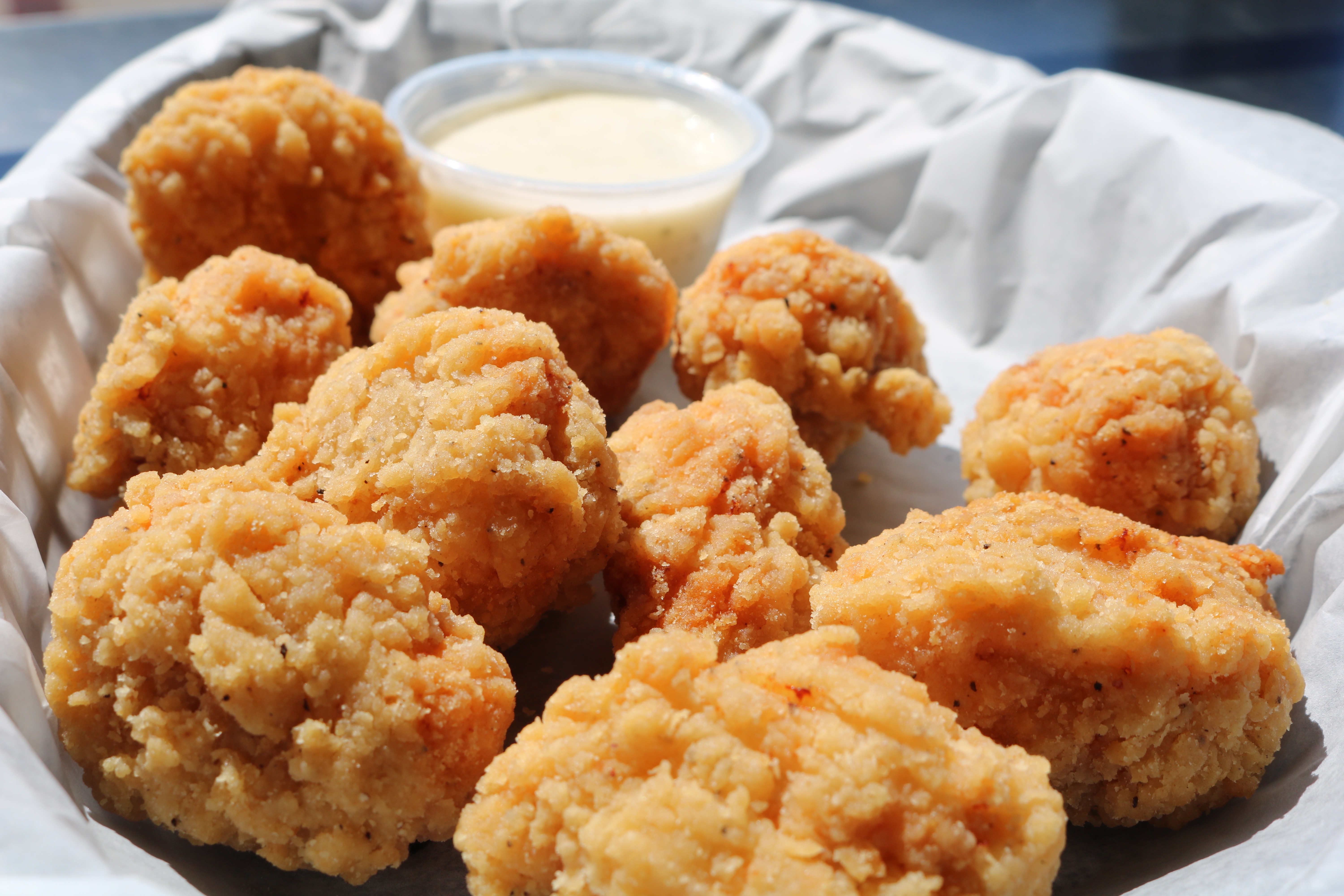 Order 1/2 lb. Boneless Wings food online from Pizza Shuttle store, Milwaukee on bringmethat.com
