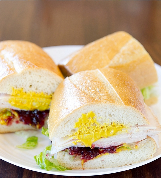 Order Turkey and Cranberry Sandwich food online from Bonne Sante Broadway store, Burlingame on bringmethat.com