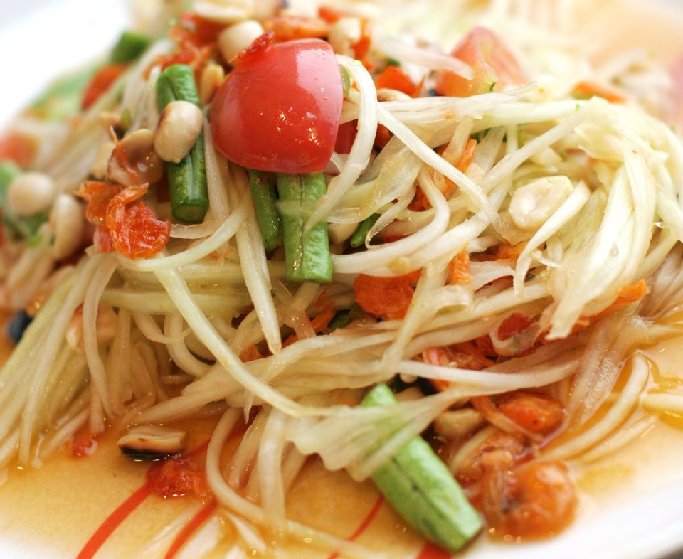 Order Thai Papaya Salad food online from Hollywood Noodle store, Arcadia on bringmethat.com