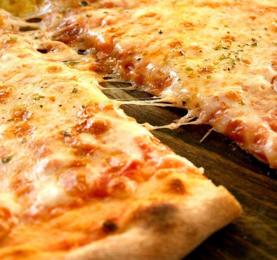 Order 10" Small Plain Cheese Pizza food online from Munchy Pizza & Grill store, Elkins Park on bringmethat.com