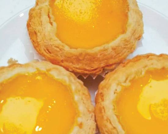 Order 酥皮焗蛋撻 (S) Egg Custard  3pcs food online from New Fusion store, Arcadia on bringmethat.com