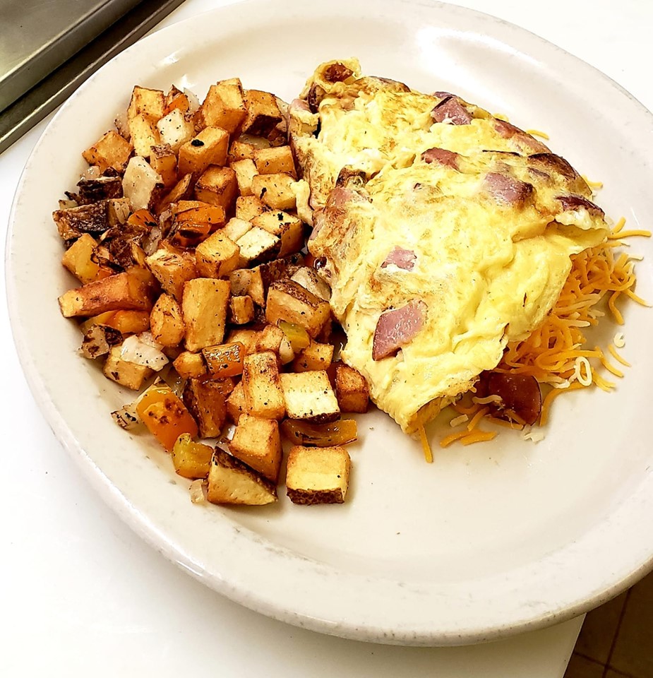 Order Omelette Plate with Hashbrowns and Toast food online from El Jacalito store, Las Cruces on bringmethat.com