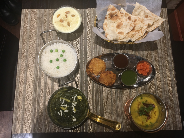 Order Saag Paneer food online from Diwan Grill Indian Cuisine store, Brooklyn on bringmethat.com