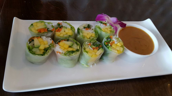 Order Avocado Mango Spring Roll food online from One Waan Thai store, San Francisco on bringmethat.com