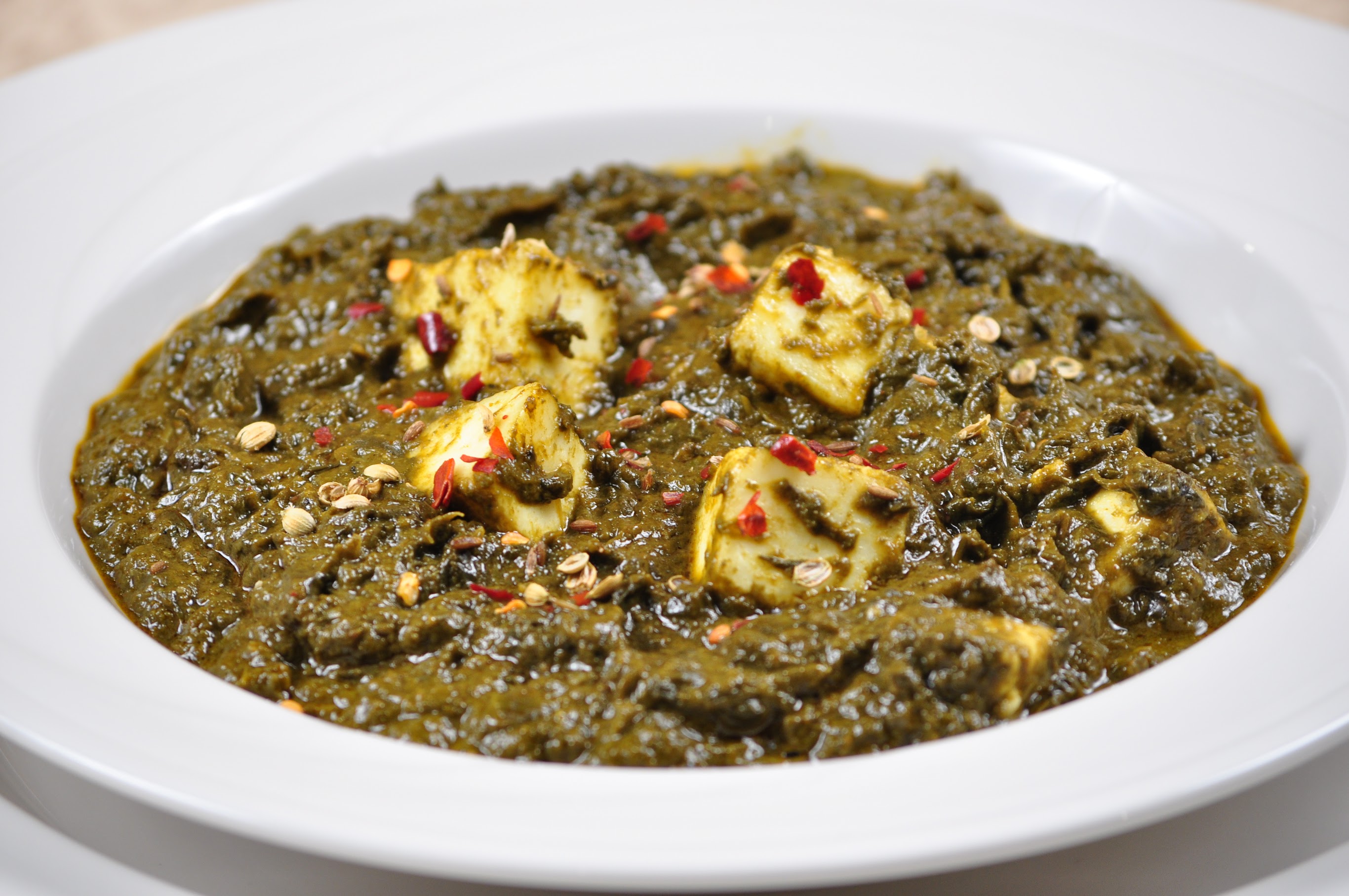 Order Chicken Palak food online from Naan N Curry store, Concord on bringmethat.com