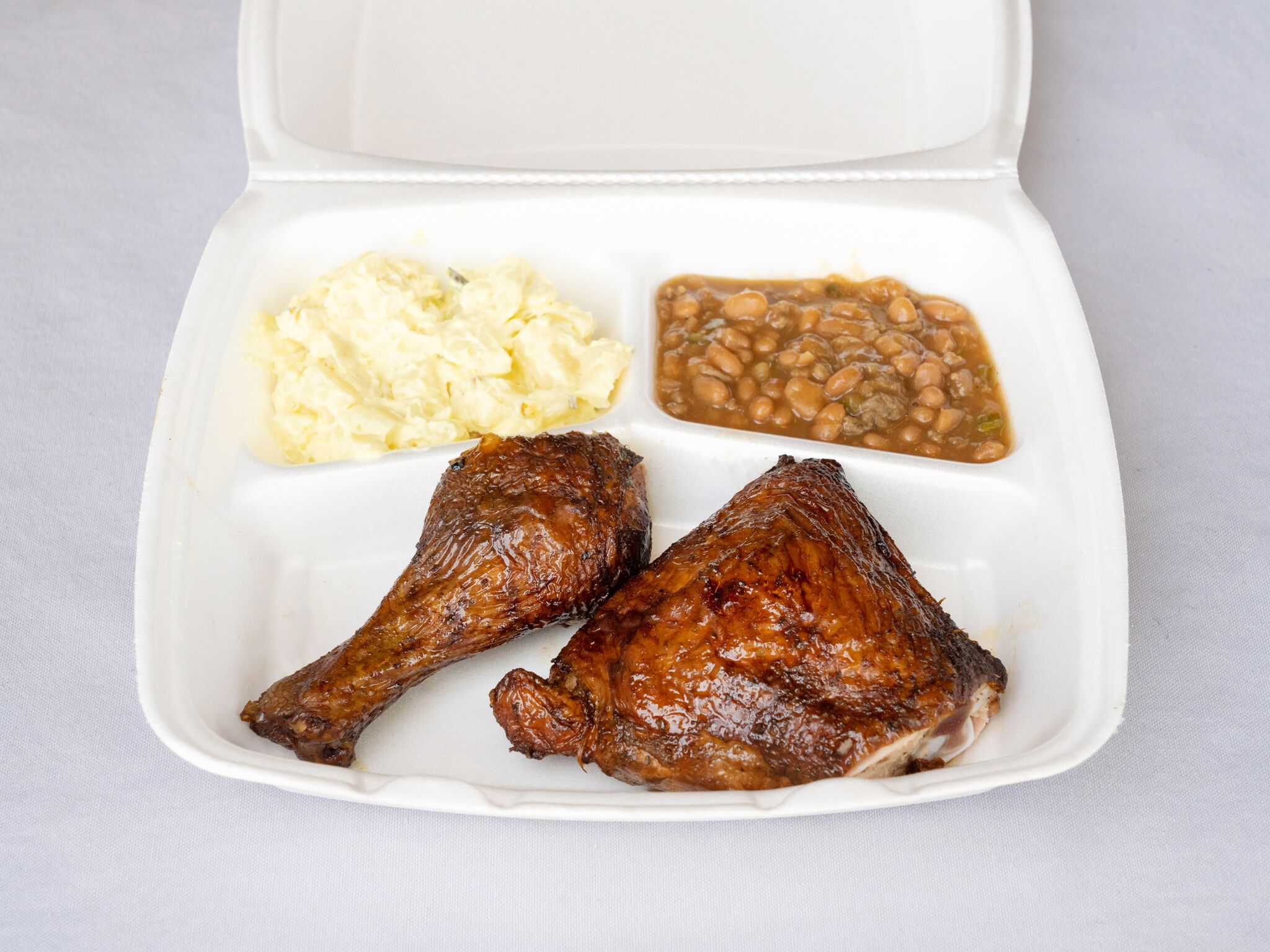 Order Chicken Plate food online from Guillorys Bar B Que store, Houston on bringmethat.com