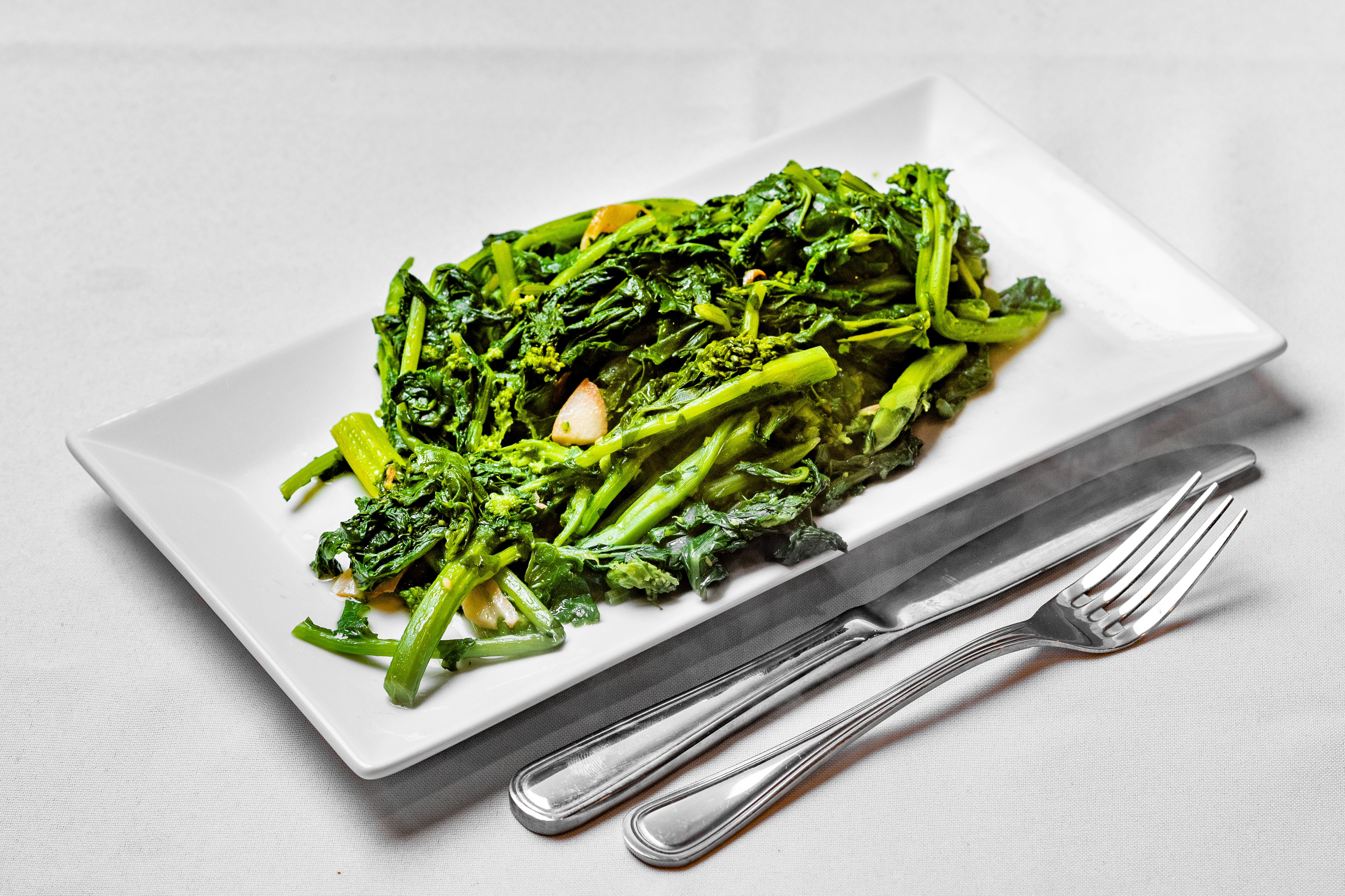 Order Broccoli Rabe - Appetizer food online from Angelina Trattoria store, Florham Park on bringmethat.com