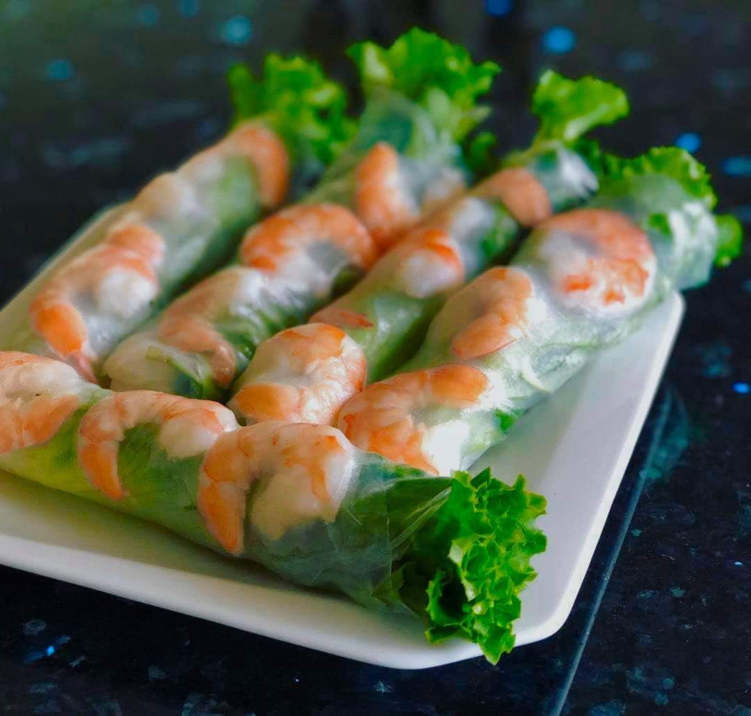 Order 28. Fresh Summer Rolls with Pork and Shrimp food online from Tuyet Mai store, San Francisco on bringmethat.com
