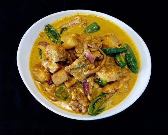 Order  - THAI YELLOW CURRY SAUCE food online from Thaibodia Bistro store, Milpitas on bringmethat.com