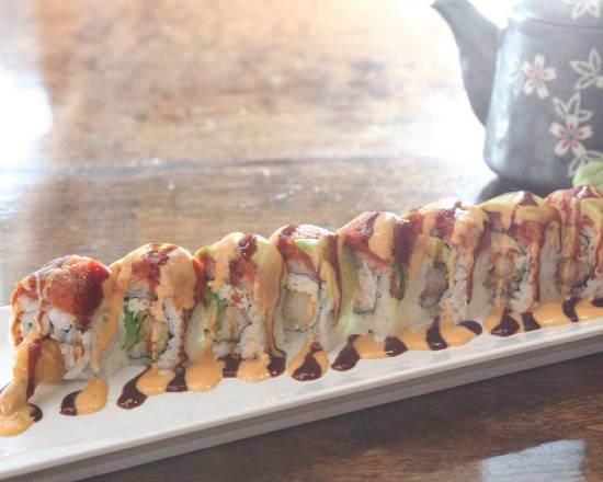 Order Tiger Roll food online from Omoide Sushi & Noodle Bar store, Phoenix on bringmethat.com