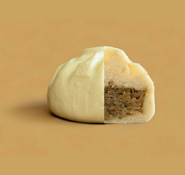 Order 1. Beef Bun food online from Mama ghanoush store, New York on bringmethat.com