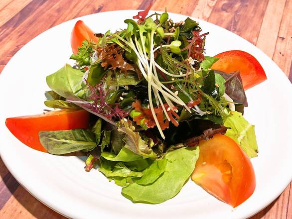 Order Seaweed Salad food online from Shin-Sen-Gumi Hakata Ramen store, Fountain Valley on bringmethat.com