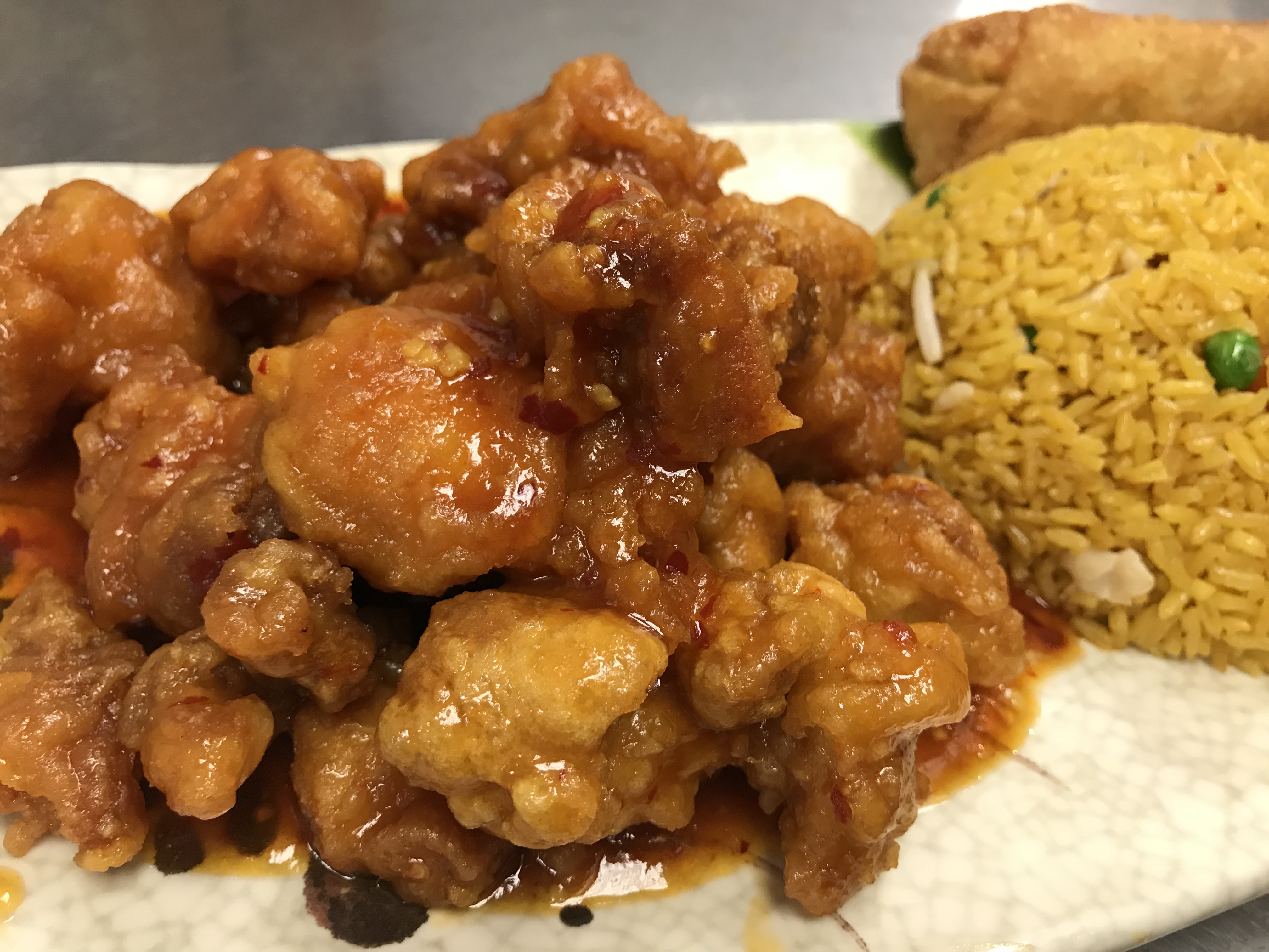 Order 2. General Tso's Chicken Dinner Combo  food online from East China store, Waterloo on bringmethat.com