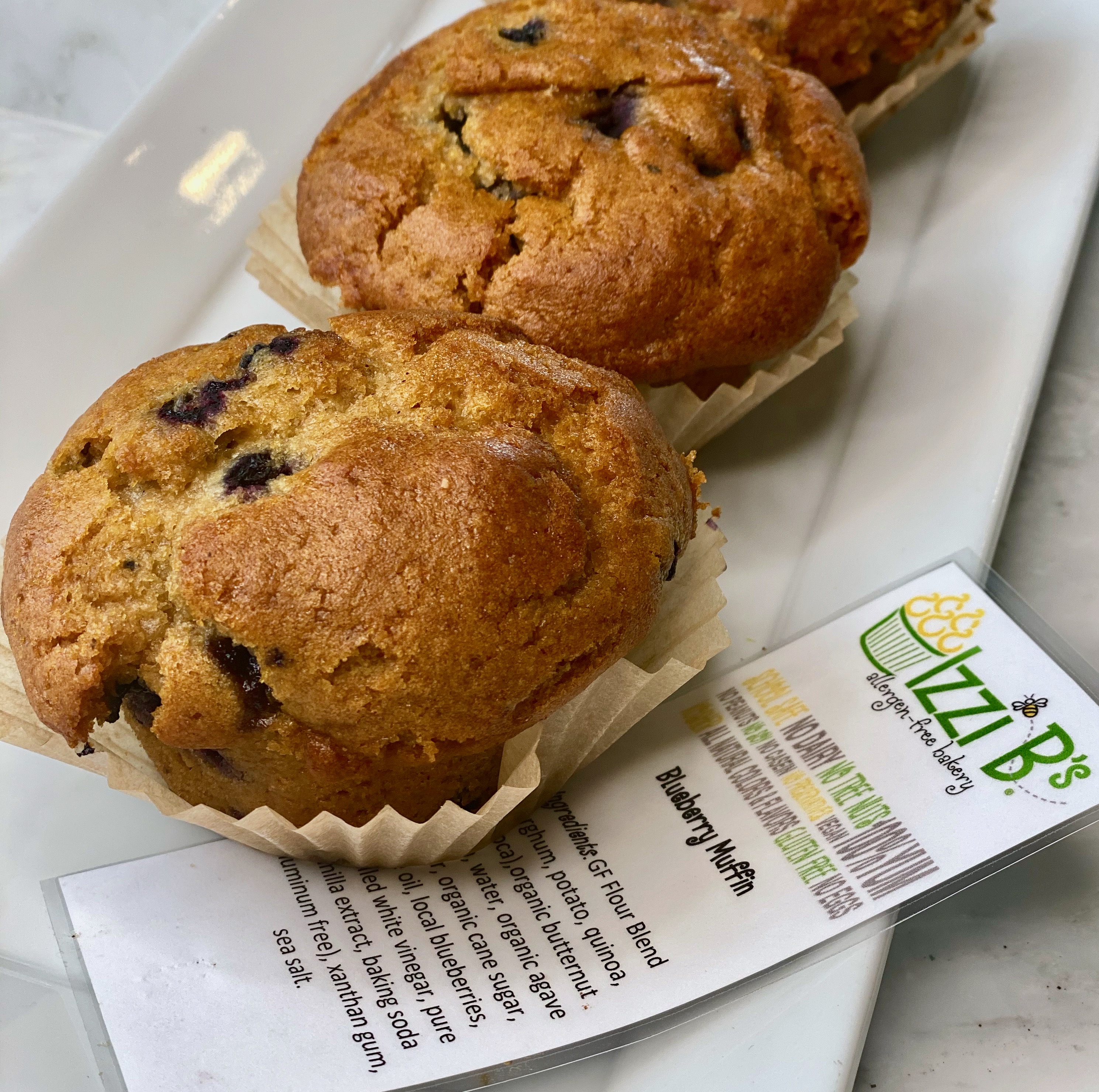 Order Izzi B's Blueberry Muffin food online from Greenology store, New Canaan on bringmethat.com
