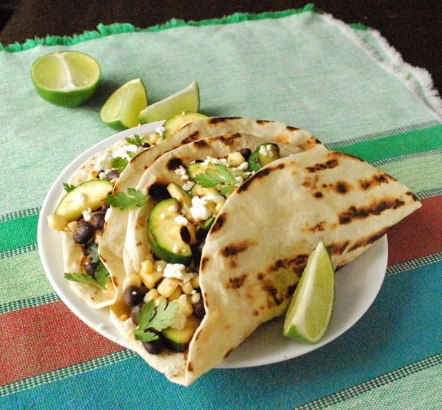 Order Mixed Veggie Taco food online from Hidalgo Mexican Food store, Astoria on bringmethat.com