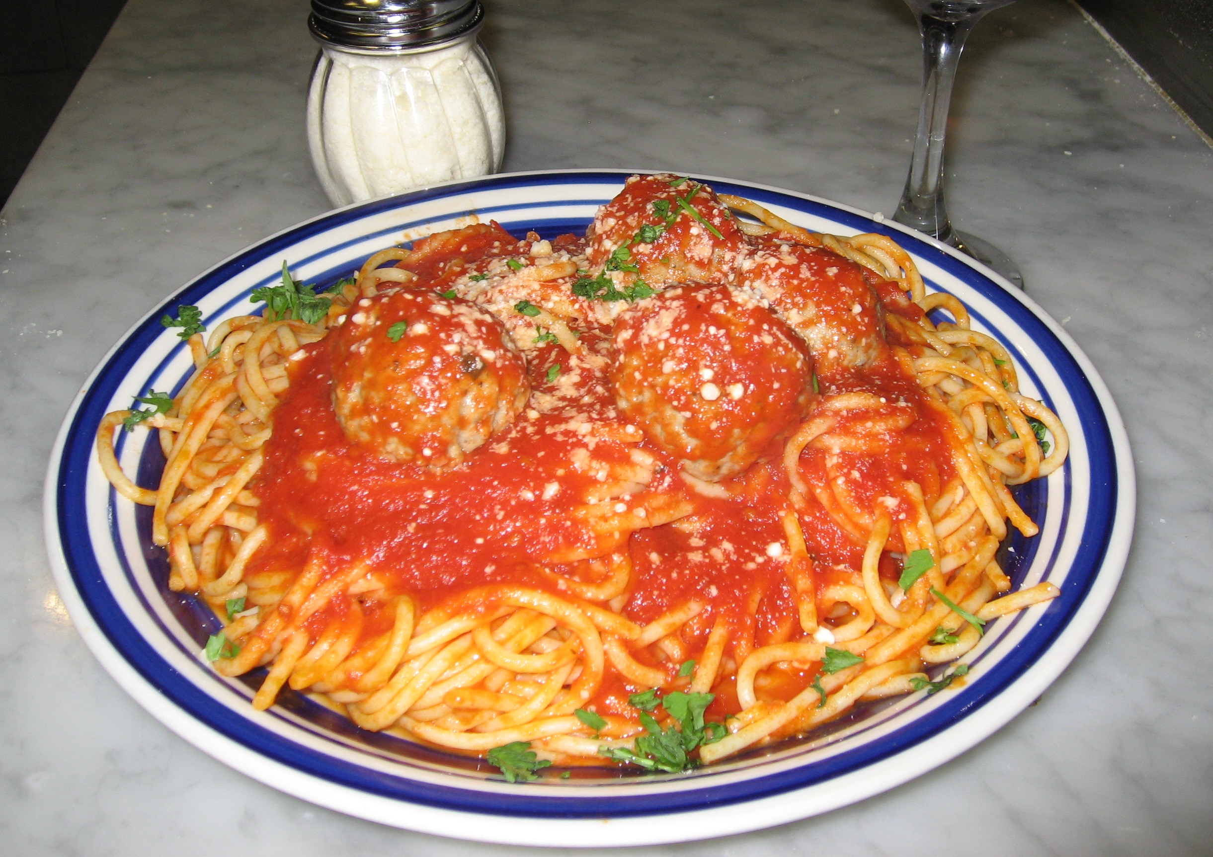 Order Spaghetti Meatball Dinner food online from Venezia Pizza store, Morrisville on bringmethat.com
