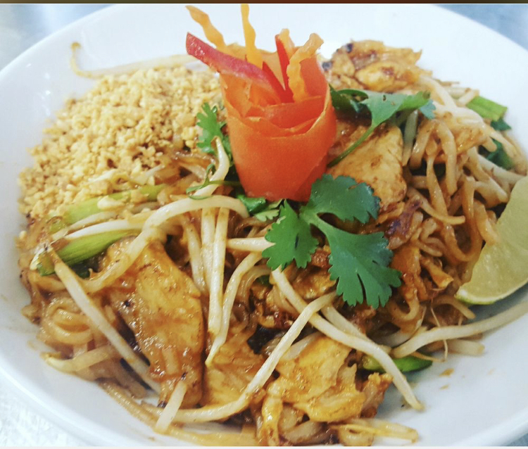Order Pad Thai Bowl Dinner  food online from Deejai Noodle Bar store, Charlotte on bringmethat.com