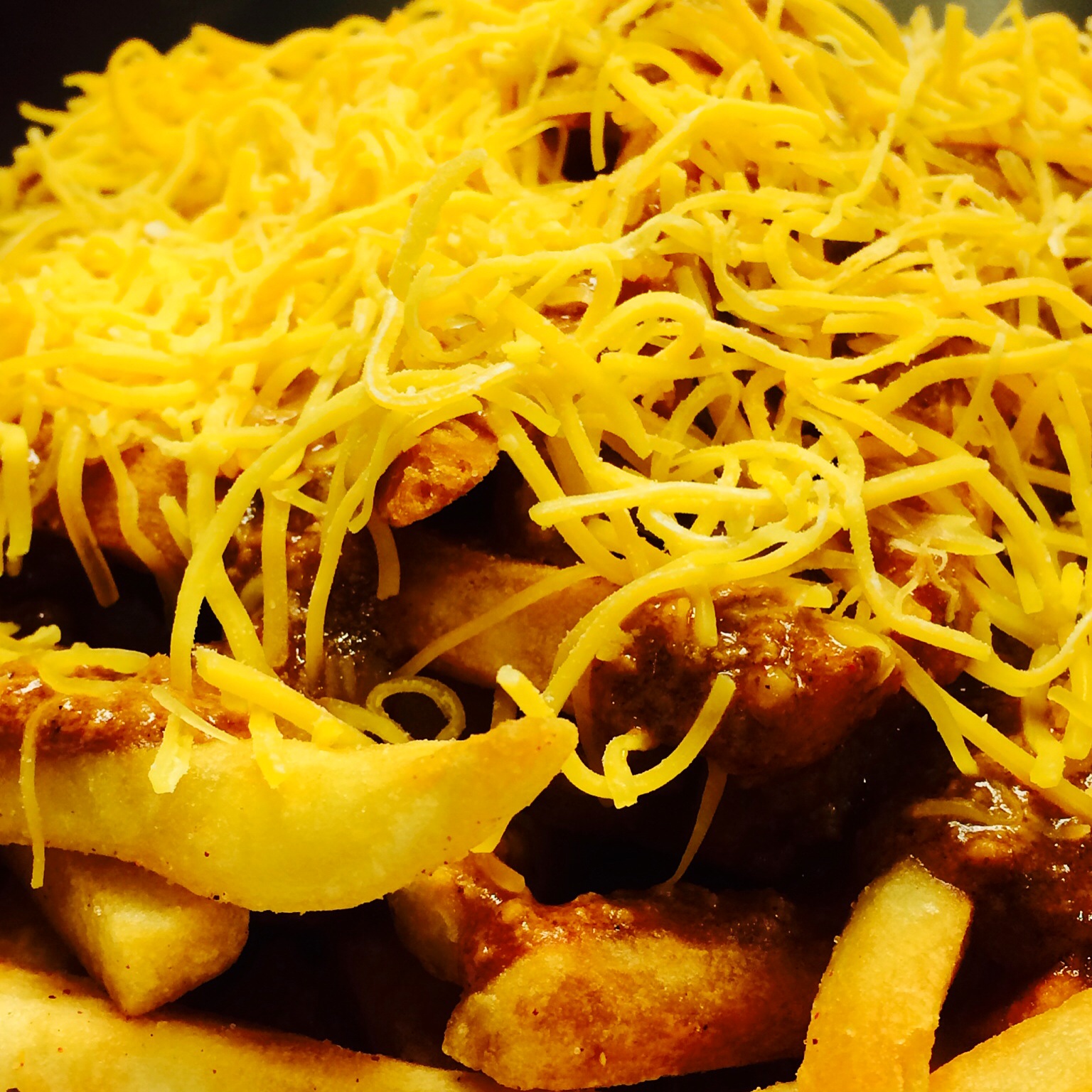 Order Chilli cheese fries food online from World Famous Grill store, Bell Gardens on bringmethat.com