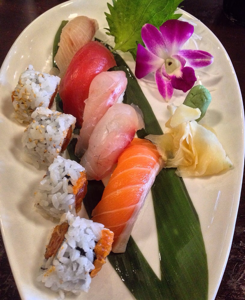 Order Sushi Lunch Special food online from Miku Sushi store, Chicago on bringmethat.com