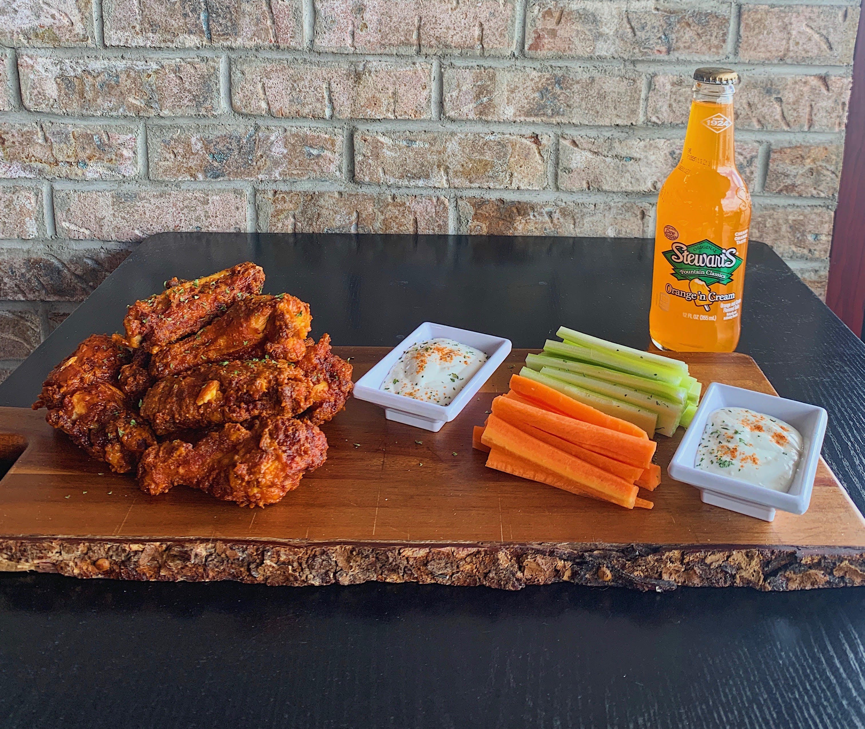 Order Wings - 8 Pieces food online from New City Pizza store, New City on bringmethat.com