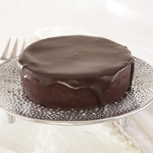 Order Flourless Chocolate Cake food online from My Ramen & Izakaya store, Boulder on bringmethat.com