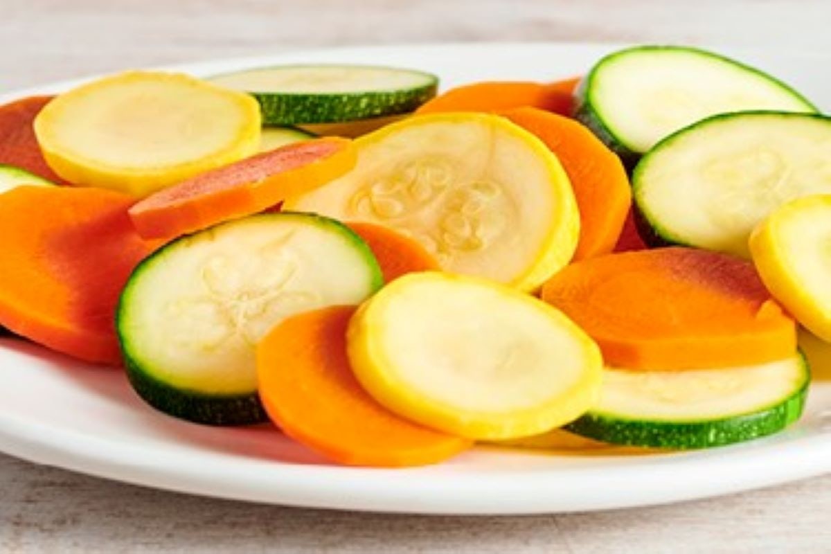Order Fresh Steamed Mixed Veggies food online from Outback Steakhouse store, Douglasville on bringmethat.com